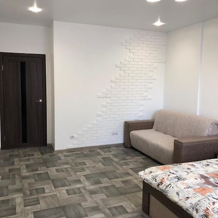 Lux Apart Torfyana Lviv Exterior photo